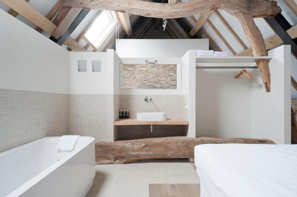 Cour 8 Lofts Pensionat Maastricht Rum bild